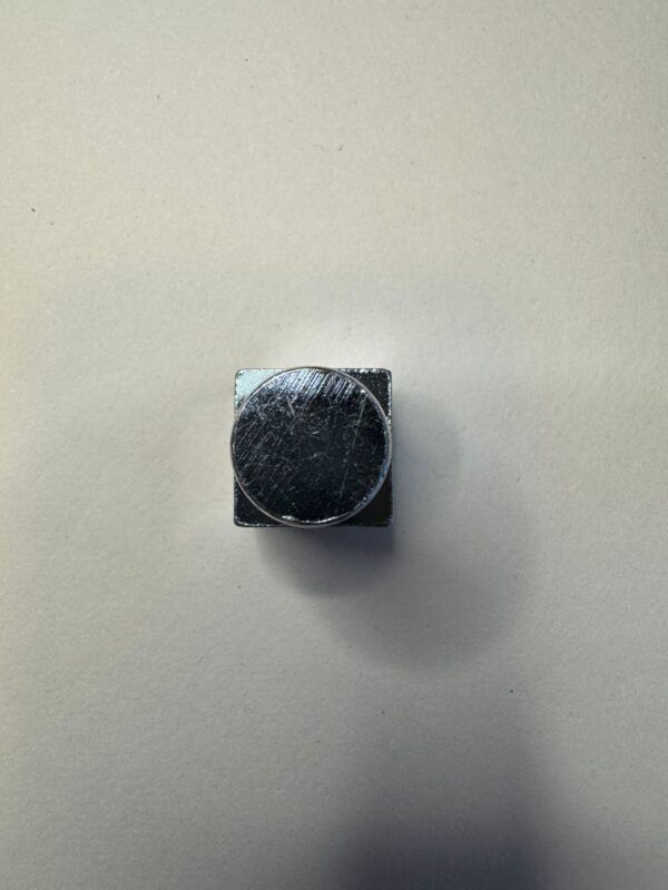 IMG-20251010-WA0051 Tope metalico 19mm