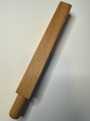 IMG-20251010-WA0058 Soporte madera de haya